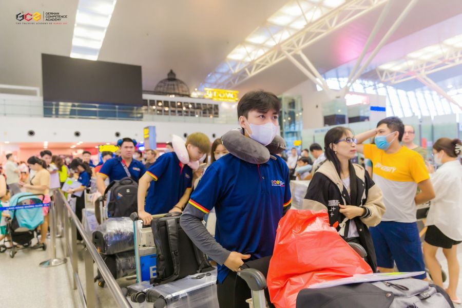 di chuyển từ sân bay đức