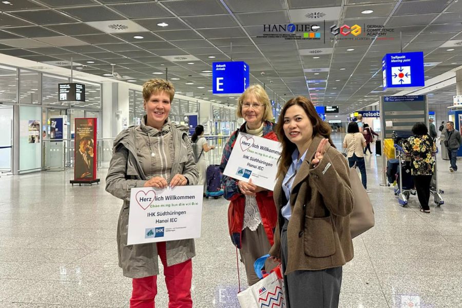 di chuyển từ sân bay đức